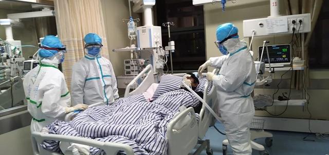 「我是黨員」面對(duì)疫情，他選擇成為戰(zhàn)士